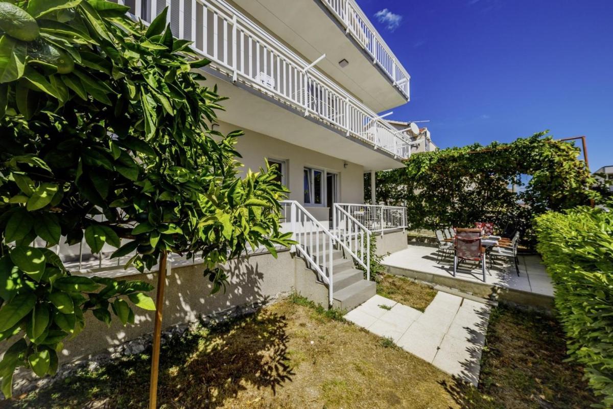 Hotel Ani In Trogir * Mittel-Dalmatien Donji Seget Exterior foto