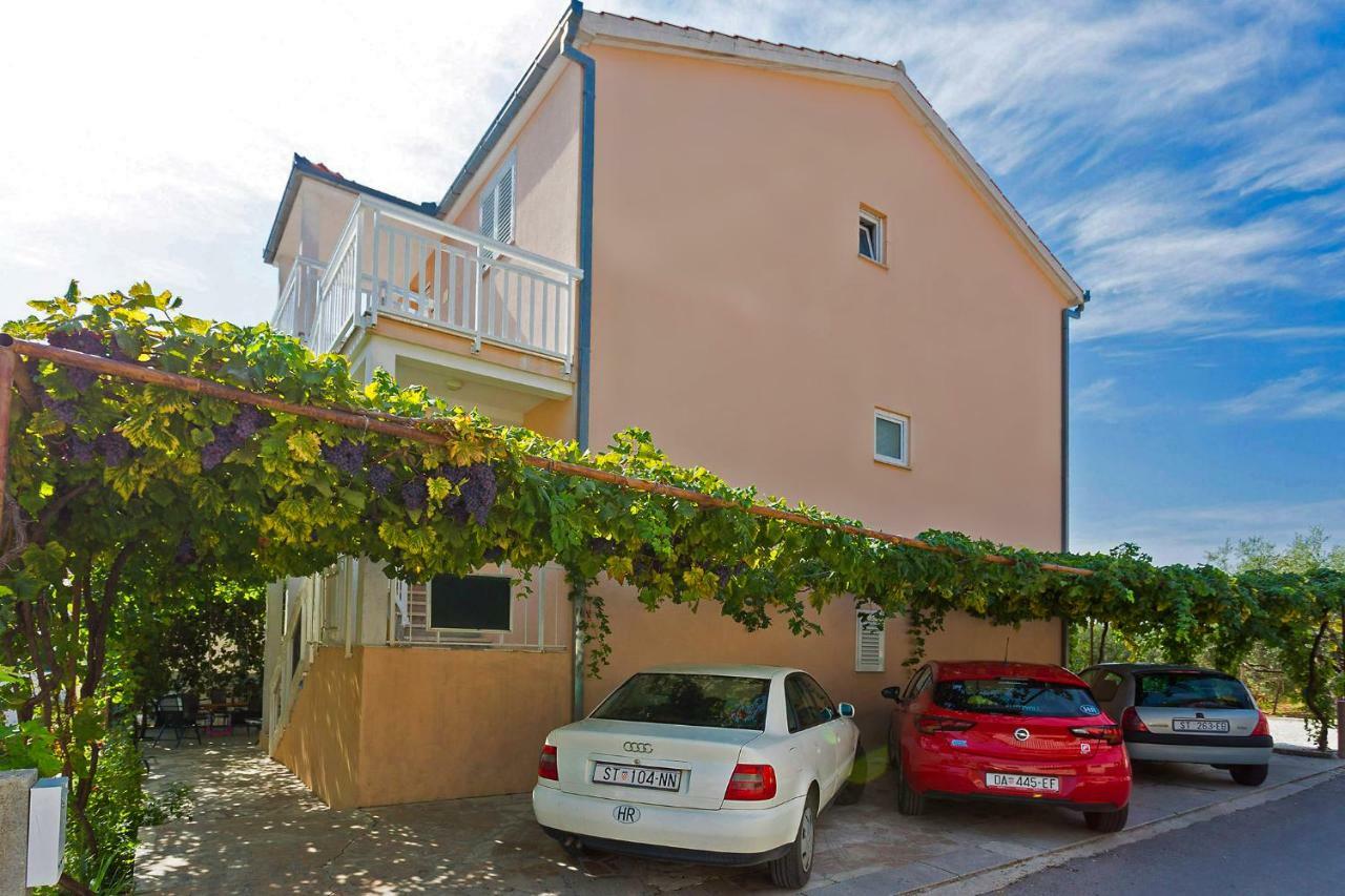 Hotel Ani In Trogir * Mittel-Dalmatien Donji Seget Exterior foto